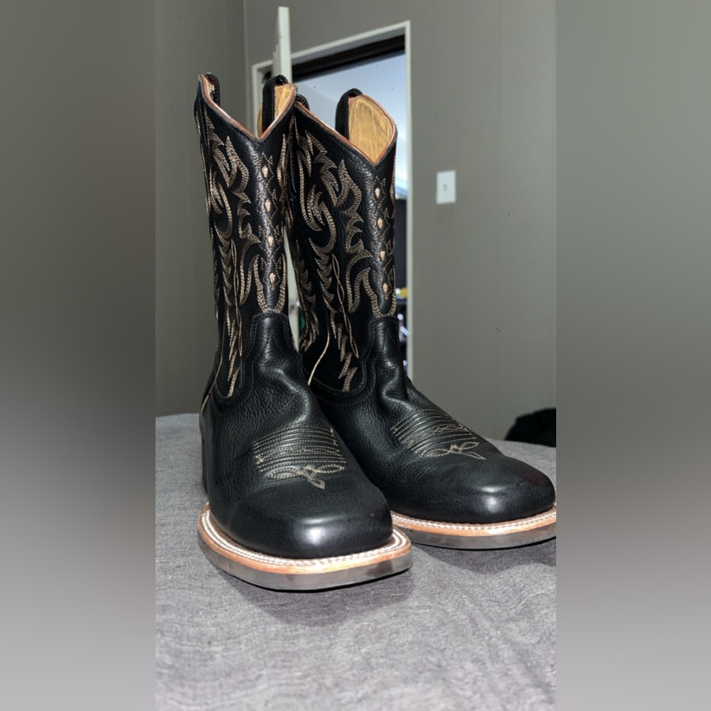 SHYANNE WOMEN'S SHAY WESTERN PERFORMANCE BOOTS - SQUARE TOE 8 1/2